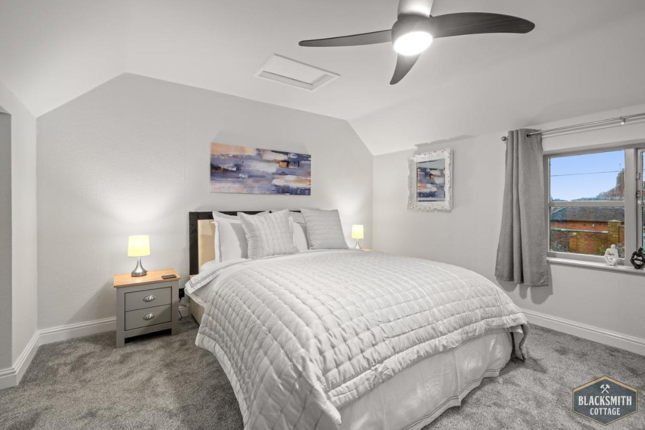 6Br Luxury Cottage, Hot Tubs, Hoar Cross, Staffordshire Newborough  Dış mekan fotoğraf