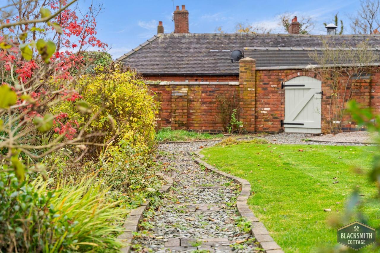 6Br Luxury Cottage, Hot Tubs, Hoar Cross, Staffordshire Newborough  Dış mekan fotoğraf